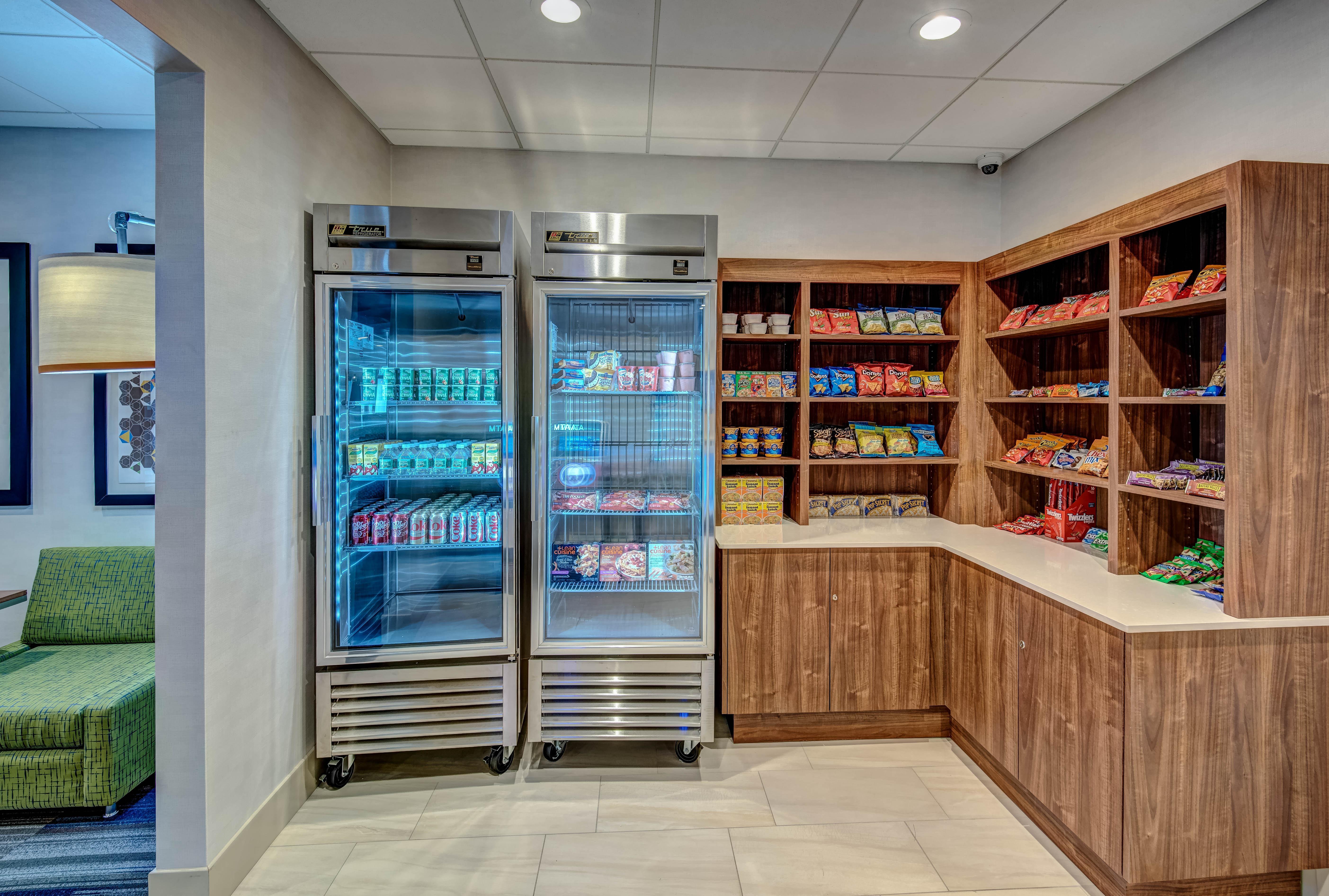 Holiday Inn Express Woodbridge By Ihg Avenel Exterior foto